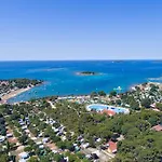 Prázdninový areál Maistra Polari Mobile Homes