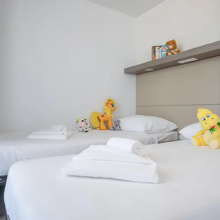 Holiday park Maistra Polari Mobile Homes 4*