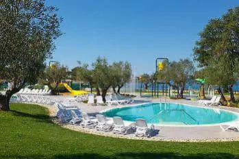 Maistra Polari Mobile Homes 4* 로비니