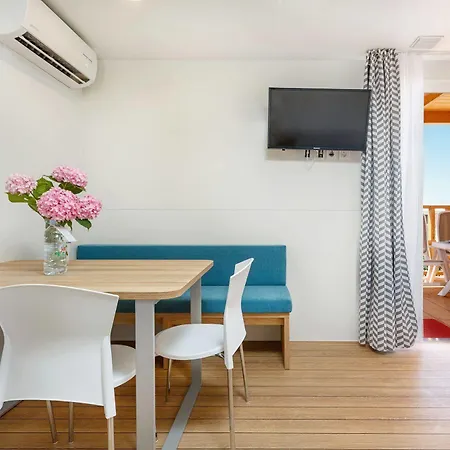 Maistra Polari Mobile Homes 홀리데이파크 4*