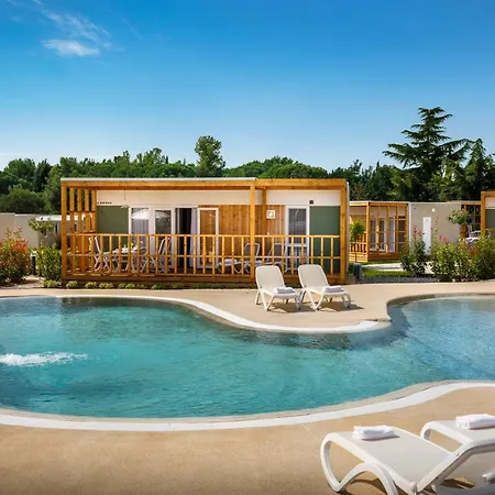 Maistra Polari Mobile Homes 4*