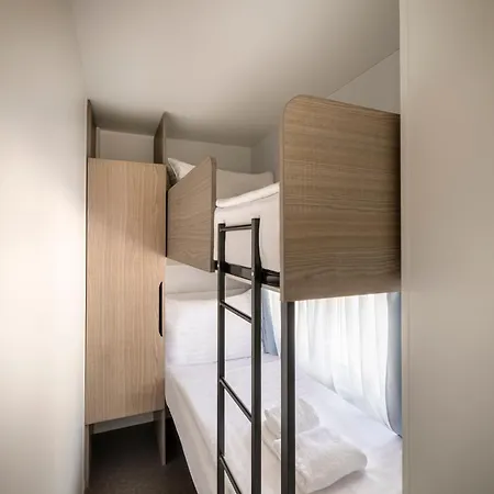 Maistra Polari Mobile Homes 4*