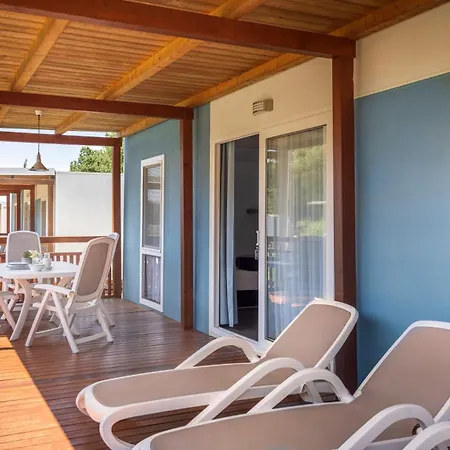 Maistra Polari Mobile Homes 4* Ρόβινι