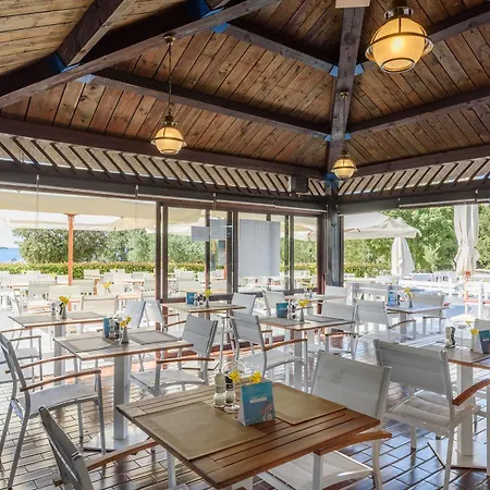 Maistra Polari Mobile Homes Ρόβινι