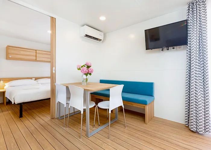 Maistra Polari Mobile Homes Village de vacances 4*