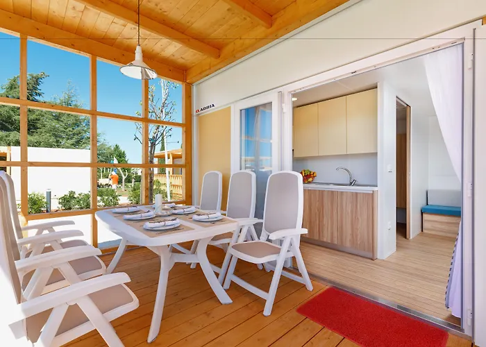 Parque de vacaciones Maistra Polari Mobile Homes 4*