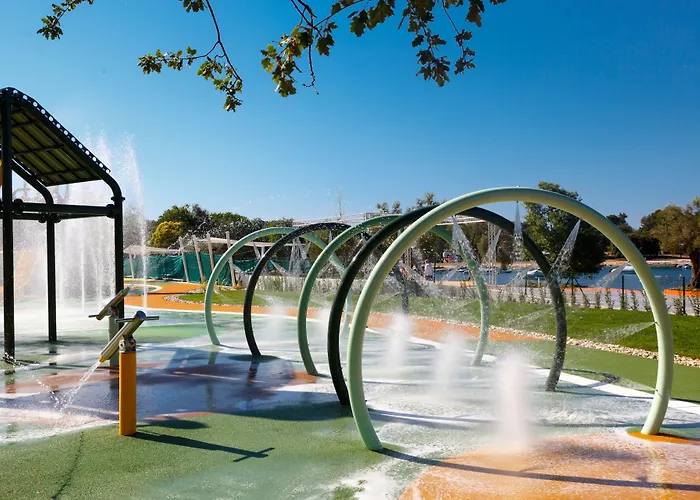 Village de vacances Maistra Polari Mobile Homes 4*